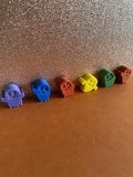 Mini Ghost Crayons!